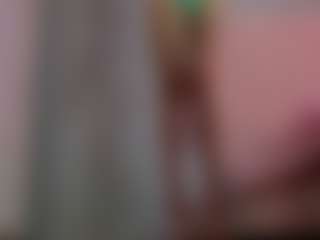 Live cam show with Akilla-Queen - Joi on Milfs Live