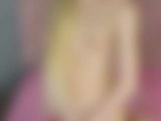 Live cam show with Akilla-Queen - Spank on Uber Horny