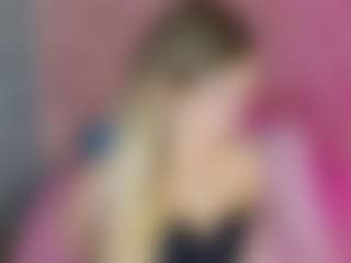 Live cam show with Akilla-Queen - Shaved on SinfulBabes