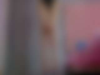 Live cam show with Akilla-Queen - Fuck on TeamSkeetLive