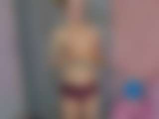 Live cam show with Akilla-Queen - Blonde Hair College on fuklive.com