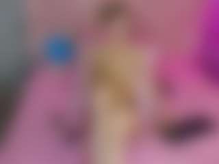 Live cam show with Akilla-Queen - Cosplay on Fapmatic.com