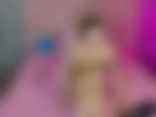 Live cam show with Akilla-Queen - Cute on Camsoda