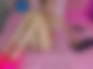 Live cam show with Akilla-Queen - Shaved on Camsoda