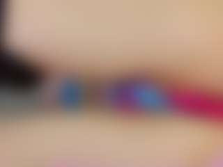 Live cam show with Akilla-Queen - Oil on Camsoda