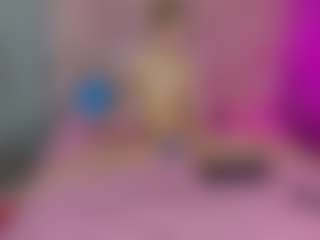 Spettacolo in cam dal vivo con Akilla-Queen - Mistress su Camsoda