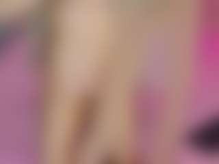 Akilla-Queen's Live Sex Cam Show
