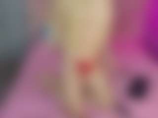 Akilla-Queen's Live Sex Cam Show