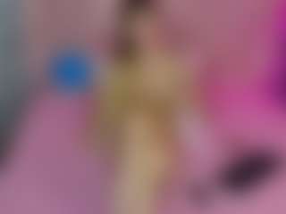 Live cam show with Akilla-Queen - Shaved on Camsoda