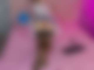Live cam show with Akilla-Queen - Fetish on Camsoda