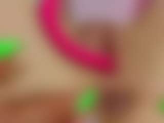 Akilla-Queen's Live Sex Cam Show