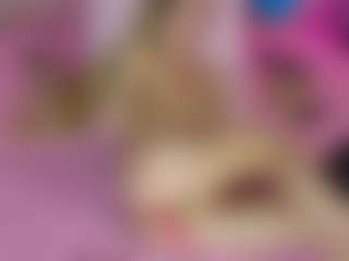 Akilla-Queen's Live Sex Cam Show