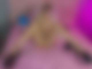 Akilla-Queen's Live Sex Cam Show