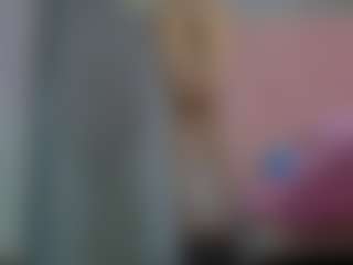Live cam show with Akilla-Queen - Blonde Hair on Camsoda