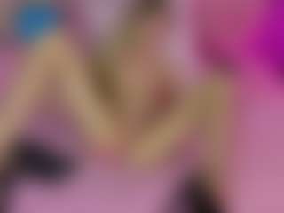 Akilla-Queen's Live Sex Cam Show