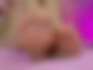 Live cam show with Akilla-Queen - Fetish on Camsoda