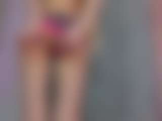 Akilla-Queen's Live Sex Cam Show