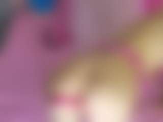 Akilla-Queen's Live Sex Cam Show