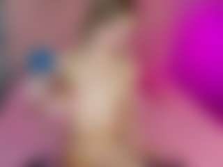 Akilla-Queen's Live Sex Cam Show