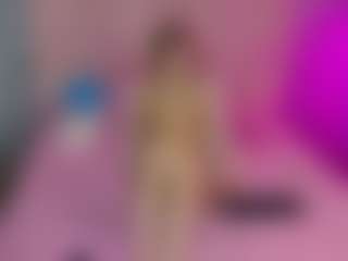 Akilla-Queen's Live Sex Cam Show