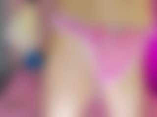 Akilla-Queen's Live Sex Cam Show