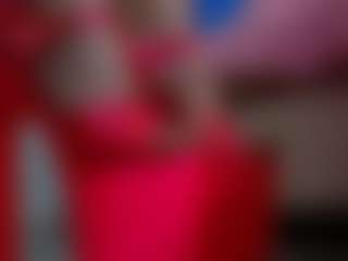 Live cam show with Akilla-Queen - Fuck on Camsoda