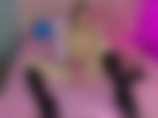 Akilla-Queen's Live Sex Cam Show