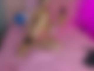 Akilla-Queen's Live Sex Cam Show