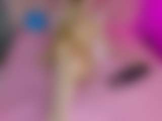Akilla-Queen's Live Sex Cam Show