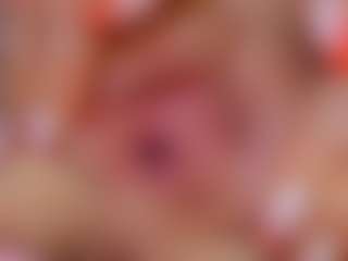 Live cam show with Akilla-Queen - Blonde Hair Fetish on Dolls Live