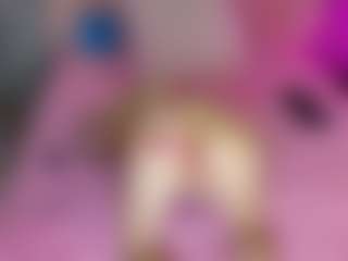 Live cam show with Akilla-Queen - Teen (18+) on Ass Tok