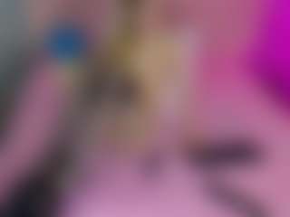 Live cam show with Akilla-Queen - Blonde Hair Small Tits on Camiplay Live