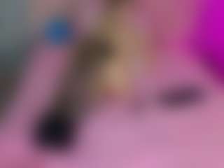 Akilla-Queen's Live Sex Cam Show