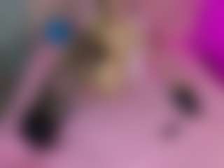 Akilla-Queen's Live Sex Cam Show