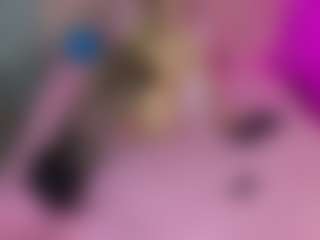 Akilla-Queen's Live Sex Cam Show
