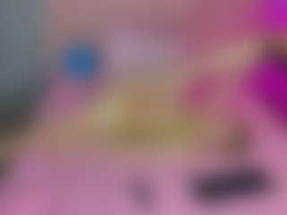 Live cam show with Akilla-Queen - Shaved on StripNow