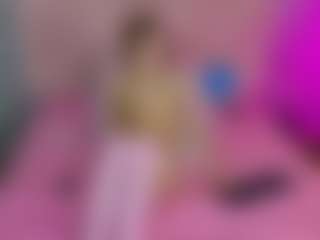 Akilla-Queen's Live Sex Cam Show