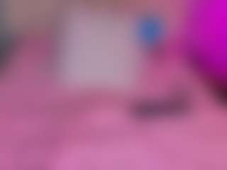 Live cam show with Akilla-Queen - Spank on Camsoda