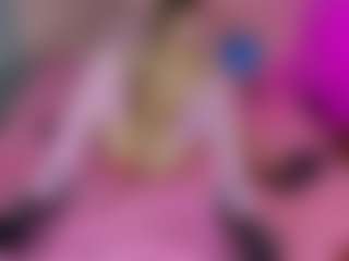 Live cam show with Akilla-Queen - Teen (18+) on Adult Interactions