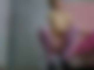 Live cam show with Akilla-Queen - Shaved on Camsoda