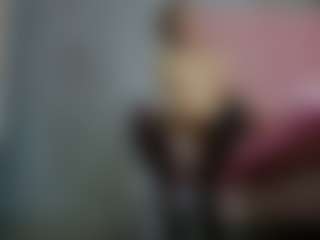 Live cam show with Akilla-Queen - Blonde Hair Fetish on CamwithHer