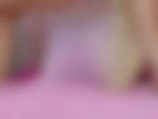 Live cam show with Akilla-Queen - Anal Toys on SinfulBabes
