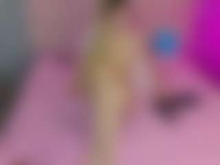 Akilla-Queen's Live Sex Cam Show