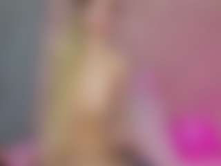 Live cam show with Akilla-Queen - Young Adult on Camsoda