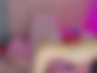 Akilla-Queen's Live Sex Cam Show