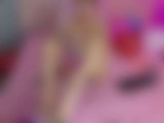 Akilla-Queen's Live Sex Cam Show
