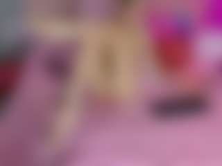Live cam show with Akilla-Queen - College on Camsoda