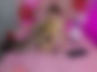 Akilla-Queen's Live Sex Cam Show