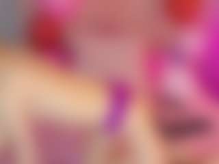 Live cam show with Akilla-Queen - Blonde Hair College on slutload