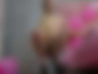 Akilla-Queen's Live Sex Cam Show